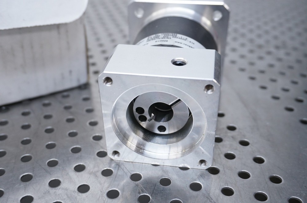 Neugart PLQE060-020-SSSA3AD-E14 100337553 motor
