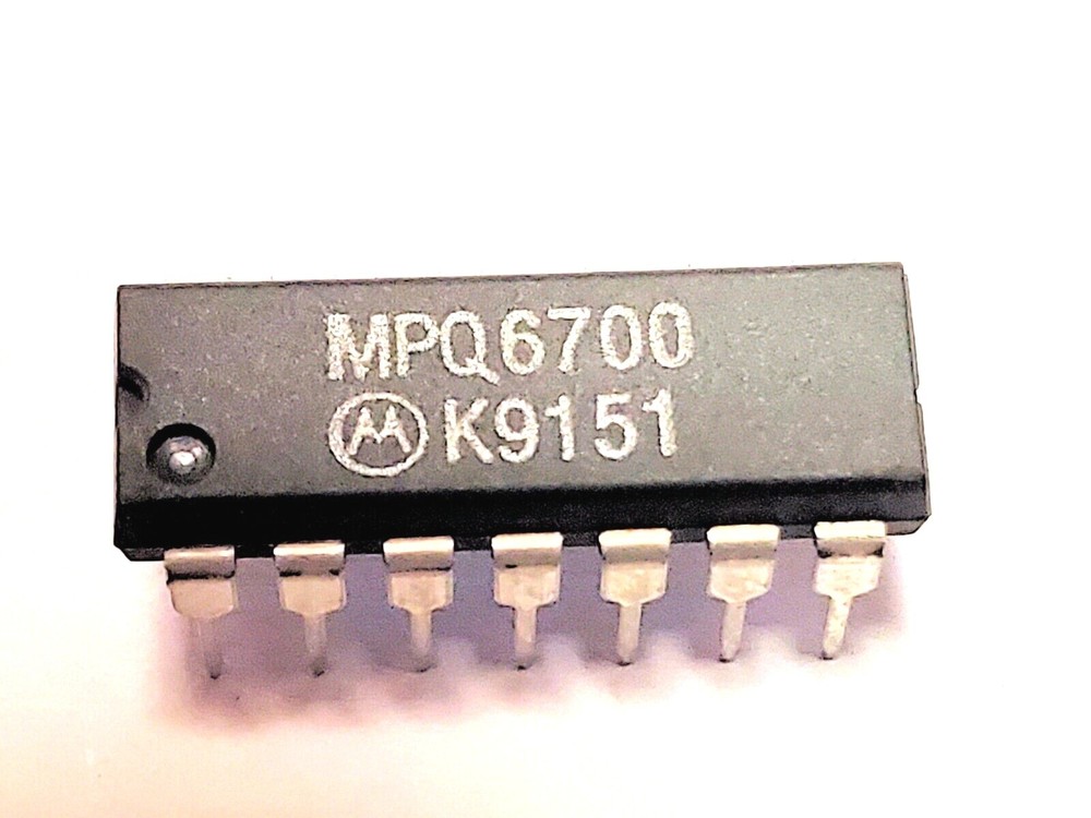 MPQ6700  "Original" Motorola  14P DIP IC  1  pc
