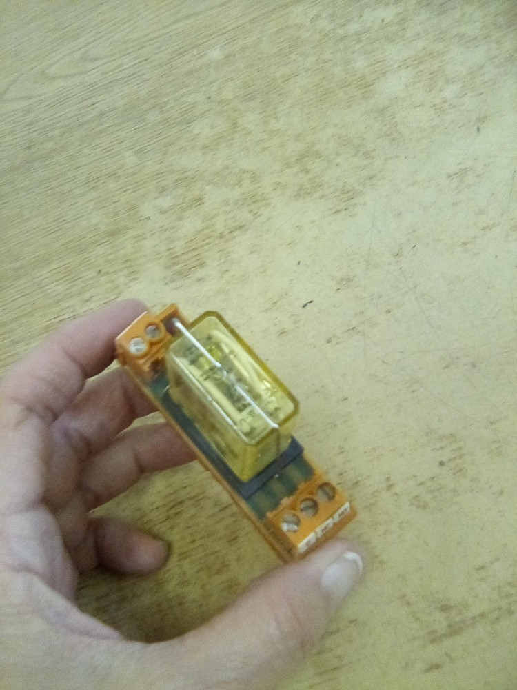 Weidmuller 910455/67 Relay Socket With Relay