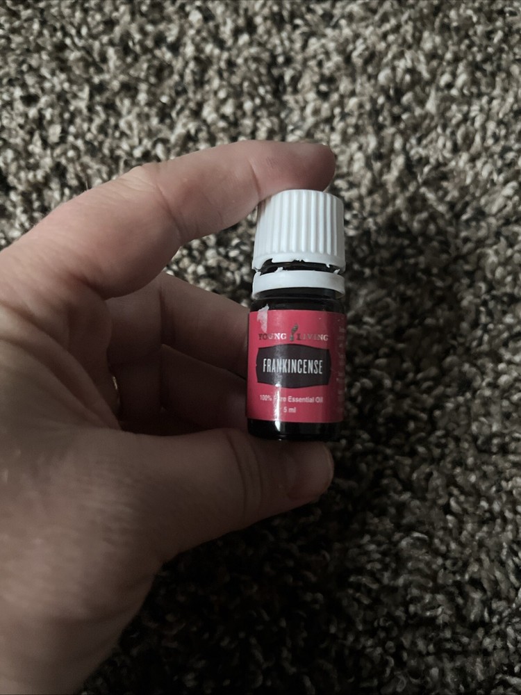 Young Living 5ml Frankincense Full Open