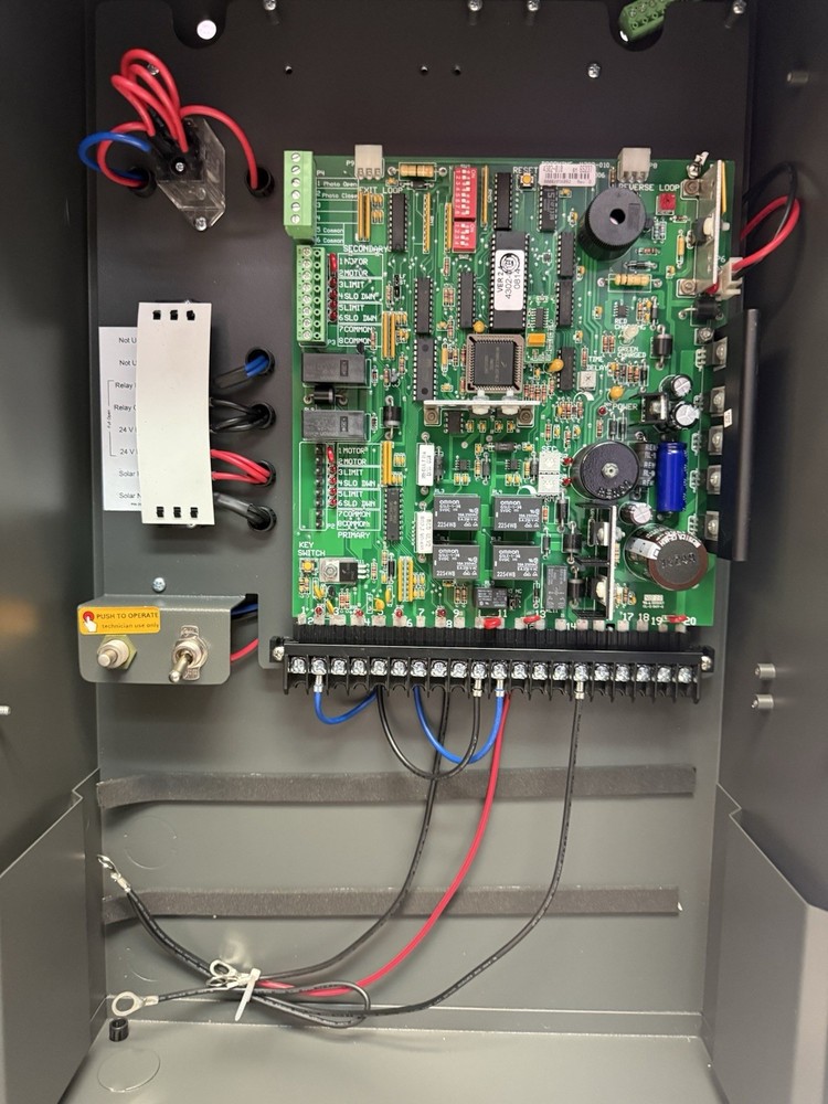 Doorking 4302-114 Solar Control Box