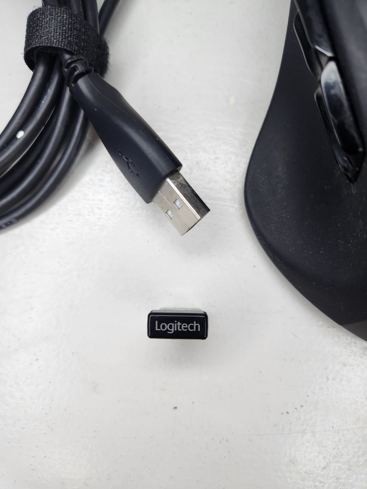 Logitech G700s Rechargeable Gaming Mouse – with Receiver & Cable