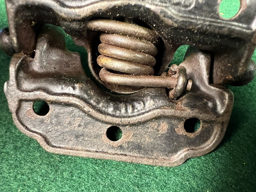 Antique Sargent Victorian Cast Iron Spring Hinge