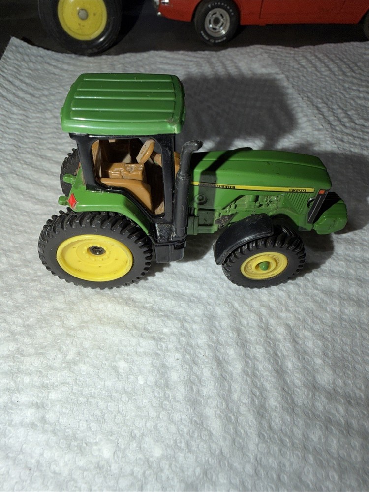 John Deere Antique