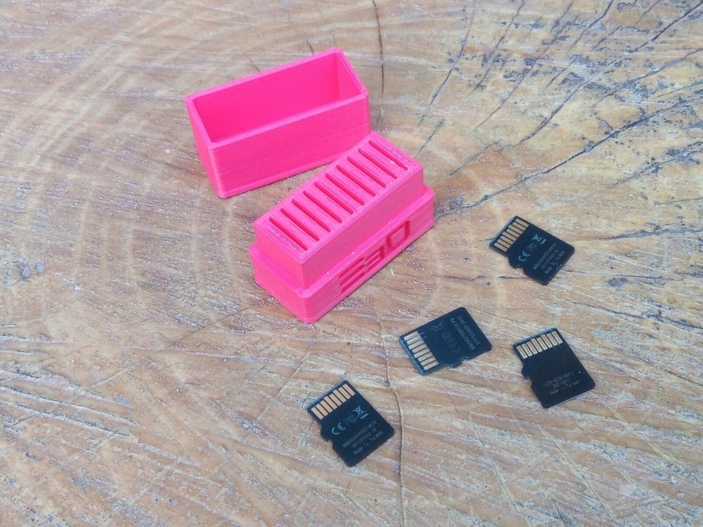 microSD Card Holder (10 Slots) - Cameras and Drones Accessory - EveryThang3D