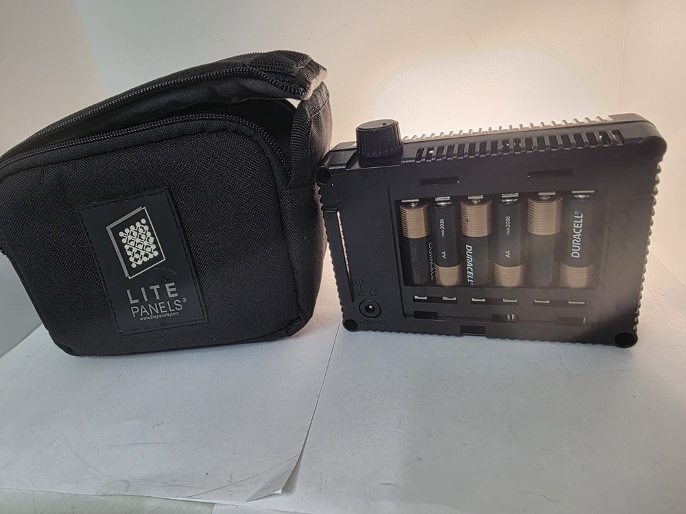 Litepanels MicroPro 058386 LED Camera Light Lite Panels Micro Pro with case