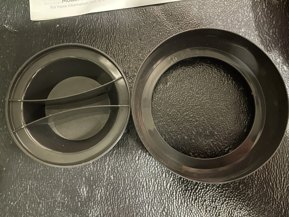 Babycakes Pie Maker PM-54S Clean