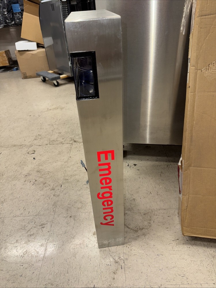 Code Blue CB-2E Emergency Phone And Light