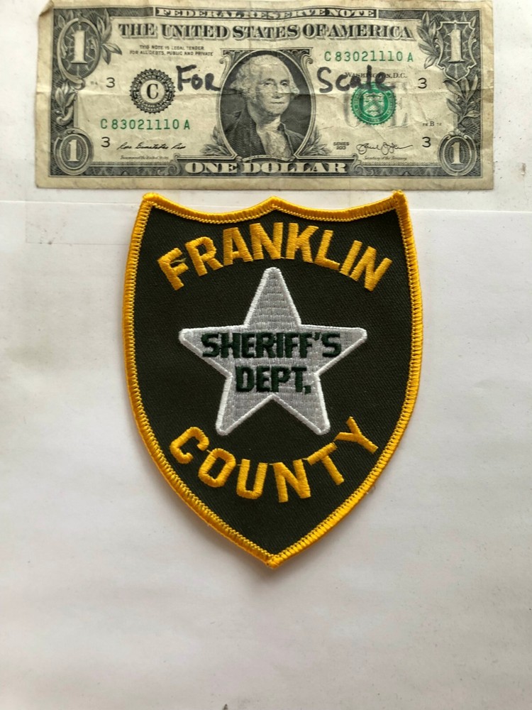 Franklin County Massachusetts Police Patch (Sheriff's) Un-sewn great condition
