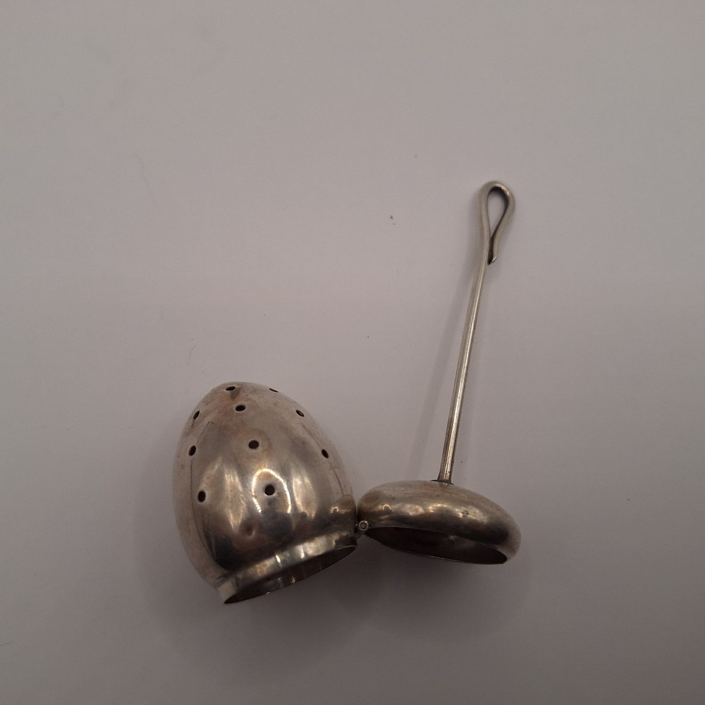 Vintage Tea Herb Ball Acorn Diffuser