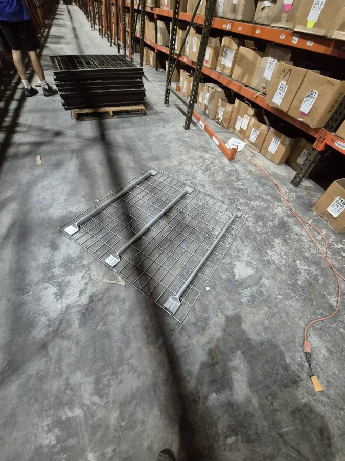 PALLET RACKING Uprights, Beams and Wire Decks, Used