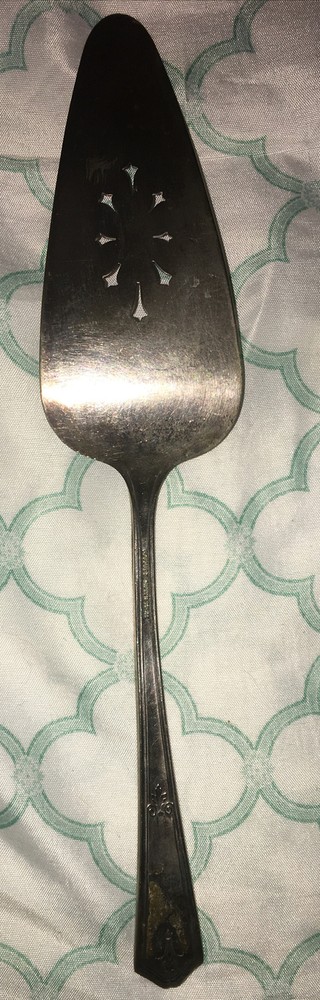 Antique Vtg Bouquet signed Silverplate Cake/Pie Server