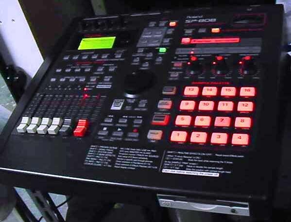 Boss SP-202 Stand Alone Sampler. Original Classic Rare!