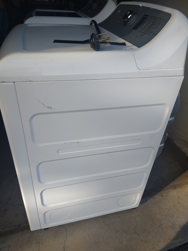 GE washer and dryer set