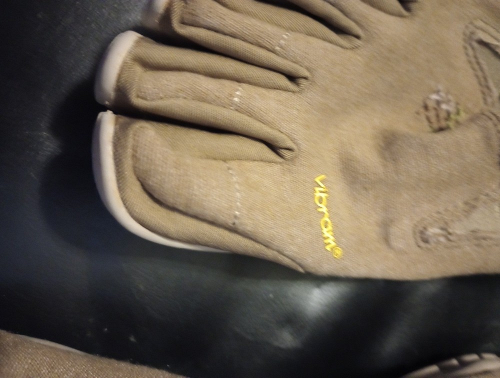 Vibration Five Fingers Size 9 And 1/2