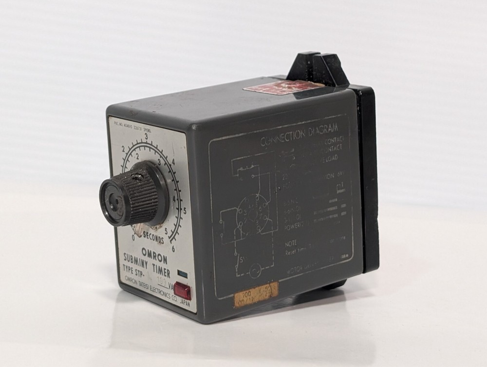 Omron Type STP-100VAC Subminy Timer 0-10 Minutes