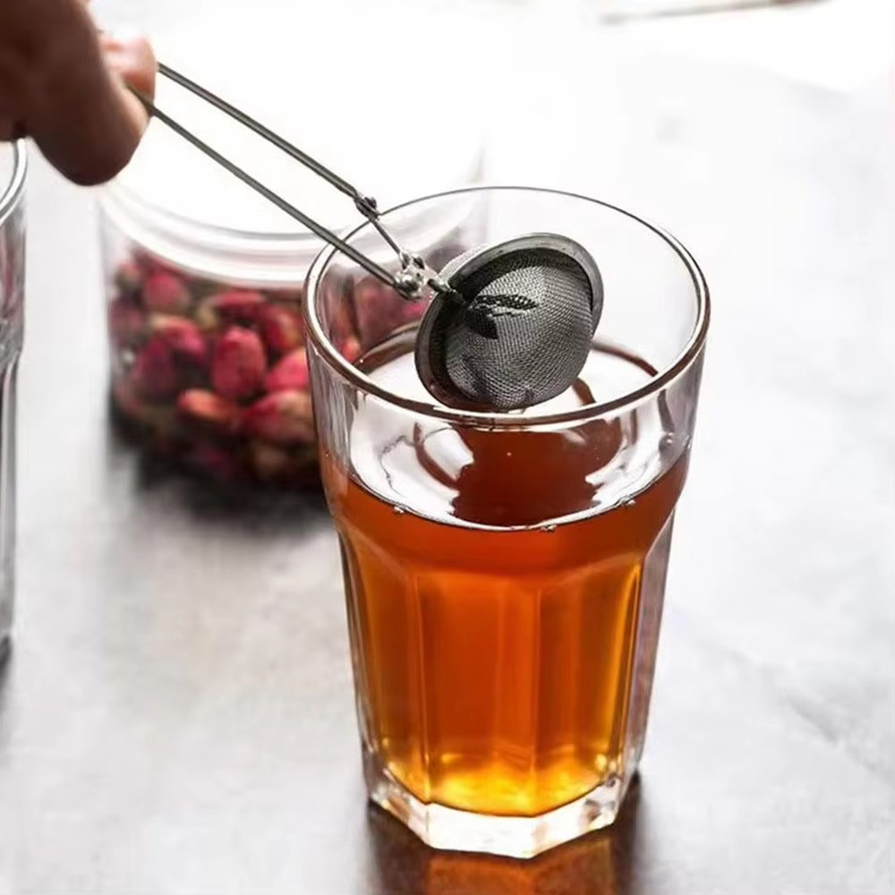 Tea Infuser for Loose Leaf Tea Long Handled Mesh Snap Tea Strainer