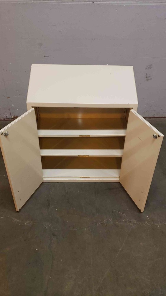 Duralab 2'6" Solid Overhead (SKU: 2498AA)(2498AA)