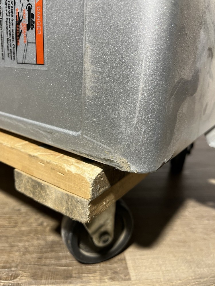 Rinnai RU199iN Indoor Tankless Water Heater 199k BTU Natural Gas (C-26 #1805)