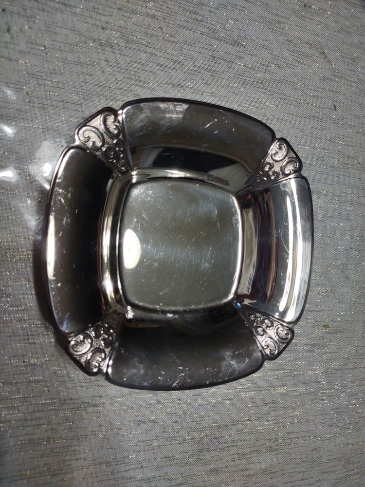 International Silver Co Silverplate Triumph Nut Dish 1048 6.5"