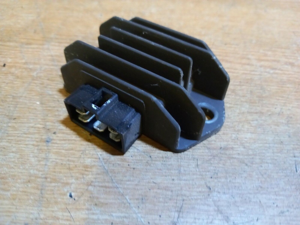 HONDA NSC50R RECTIFIER (6987)