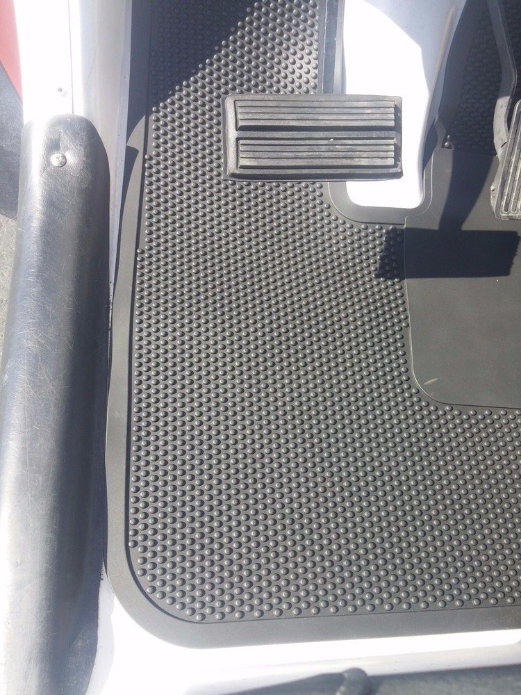 Replacement GEM CAR Rubber Floor Mats 6 Pass
