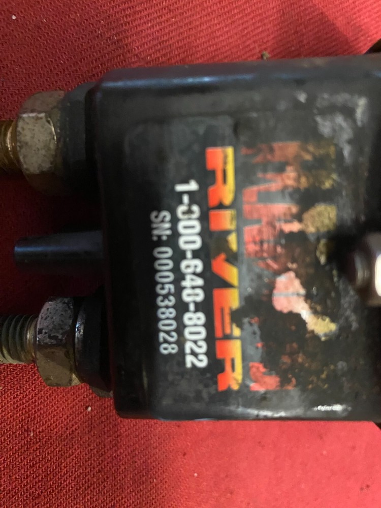 FLAMING RIVER BATTERY CUT OFF SWITCH, 000538028