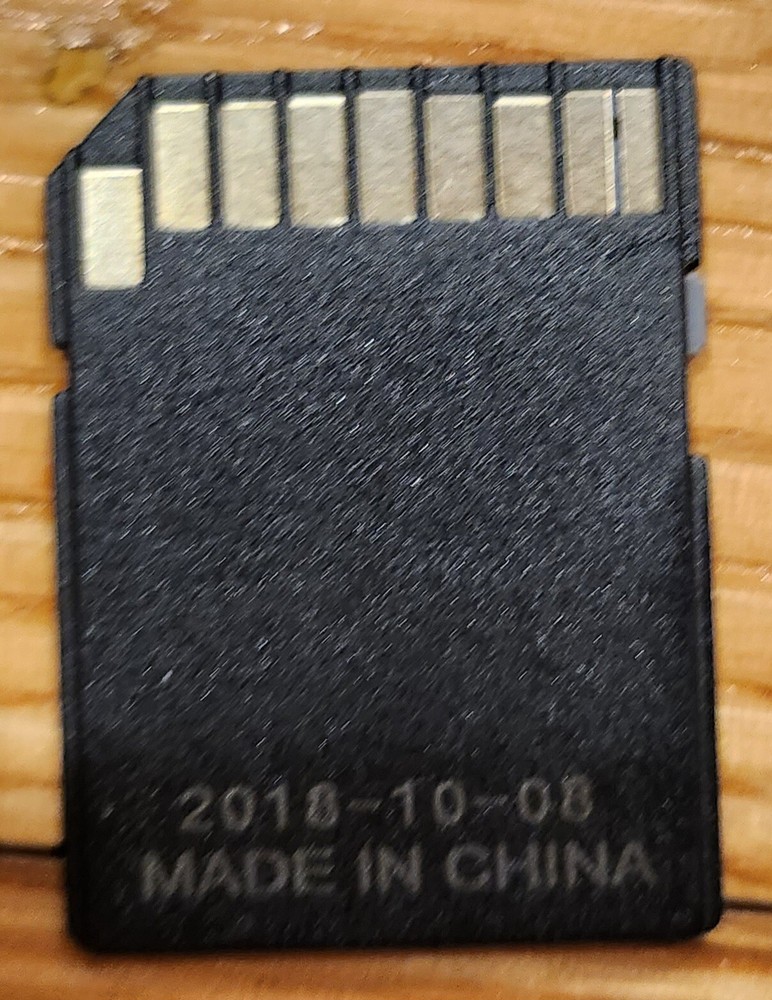 Sandisk microSD/microSDHC/microSDXC adapter (dated 10-08-2018)