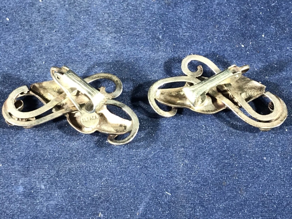 K1-5 STERLING SILVER EARRINGS - CLIP-ON BACKS - DELUXE LEAF PATERN