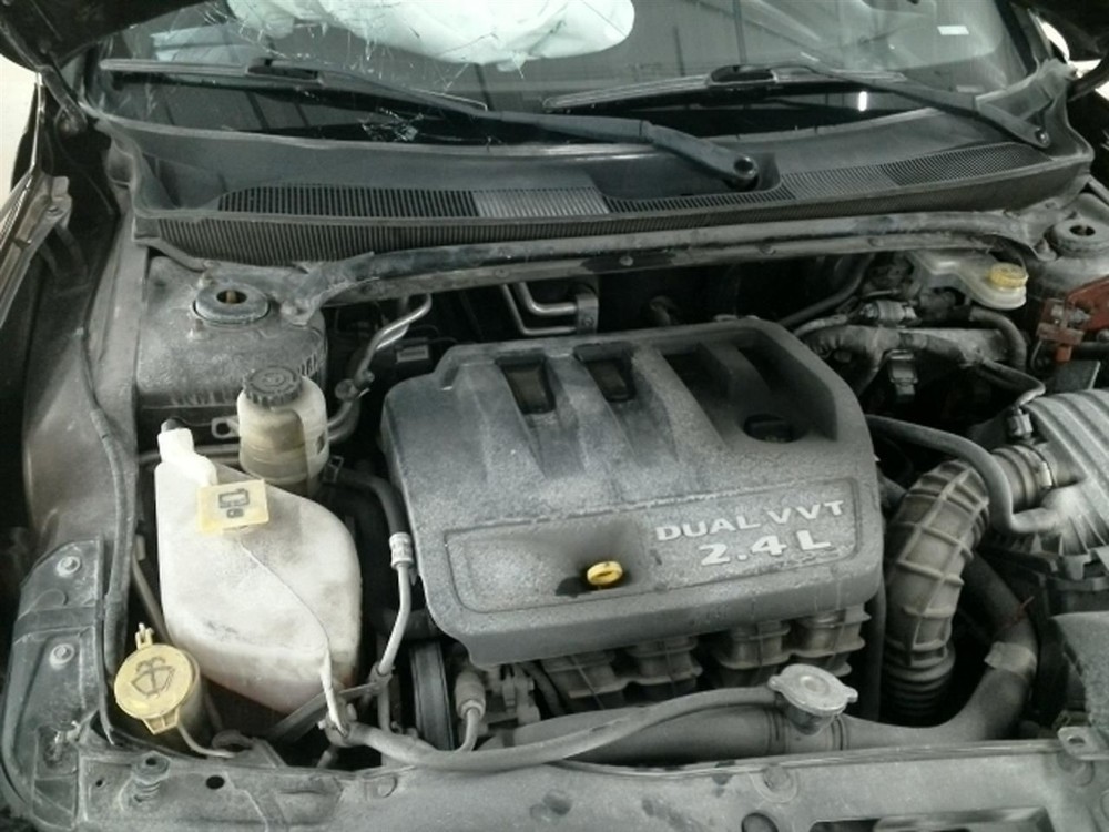 200 2013 High Mounted Stop Light 104930448