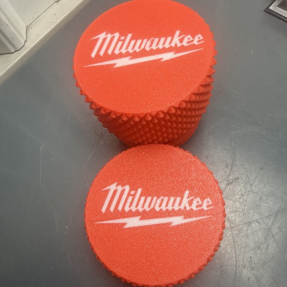 milwaukee Threaded Container