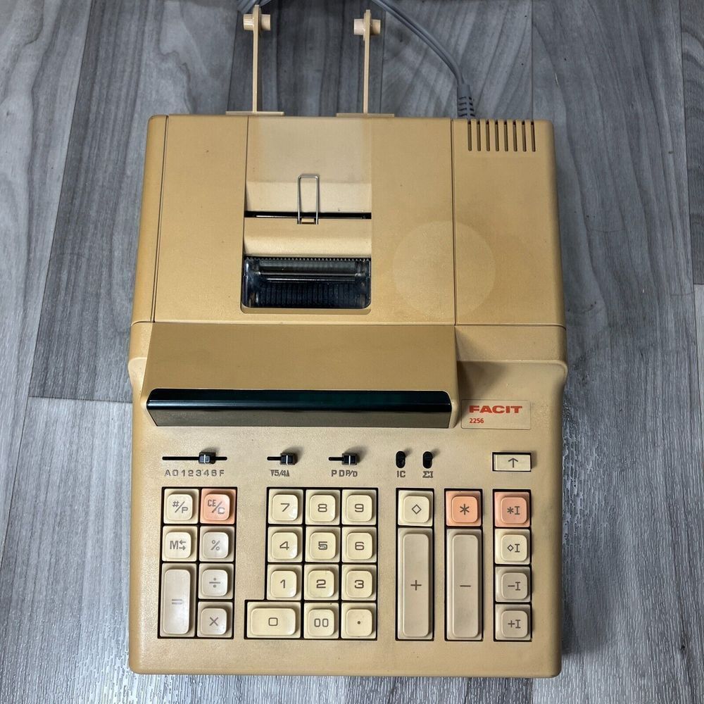 Vintage Facit Desktop calculator Model 2256 Beige