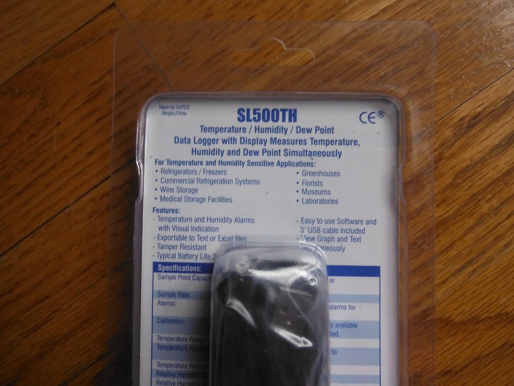 Supco SL500TH Temperature & Humidity Data Logger w/Internal Sensors & Software