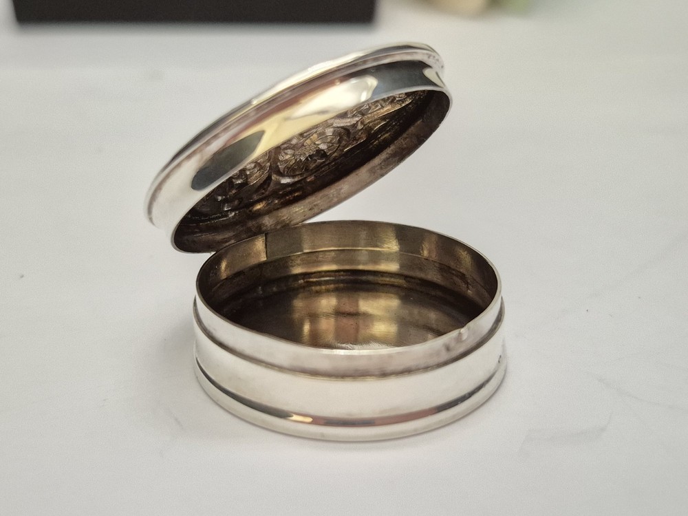 PILLBOX - Sterling Silver Pill Box. Round Embossed Design. Hinged lid.