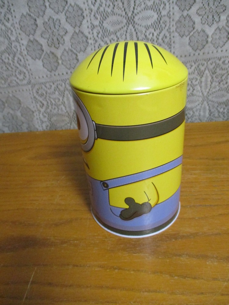 Despicable Me Minion Made Collector Tin
