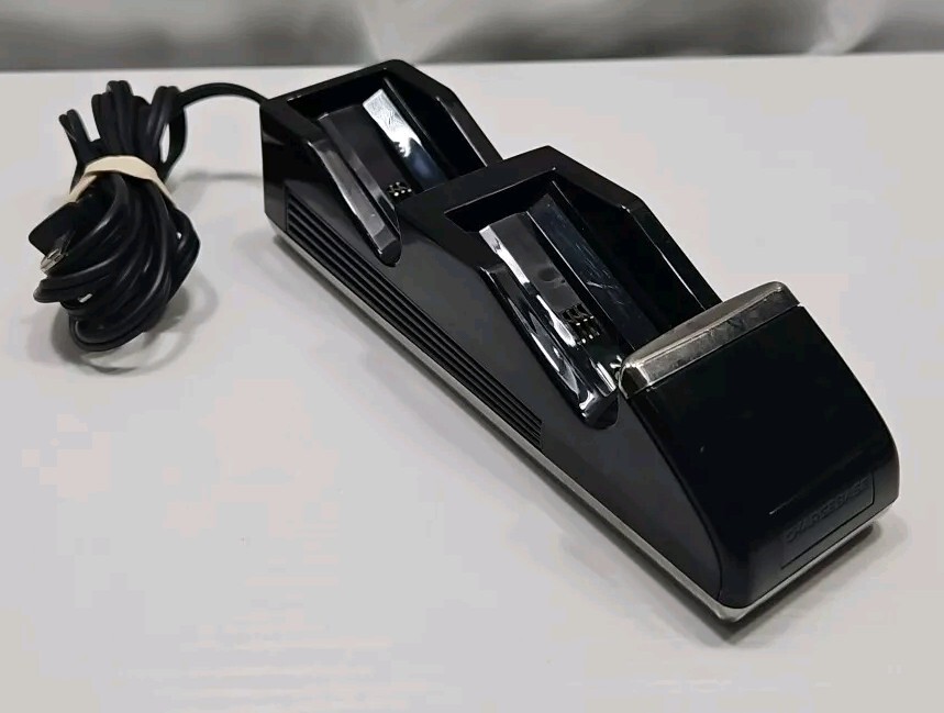 Nyko Technologies Xbox 360 Battery Pack Charger Base 86074-M27