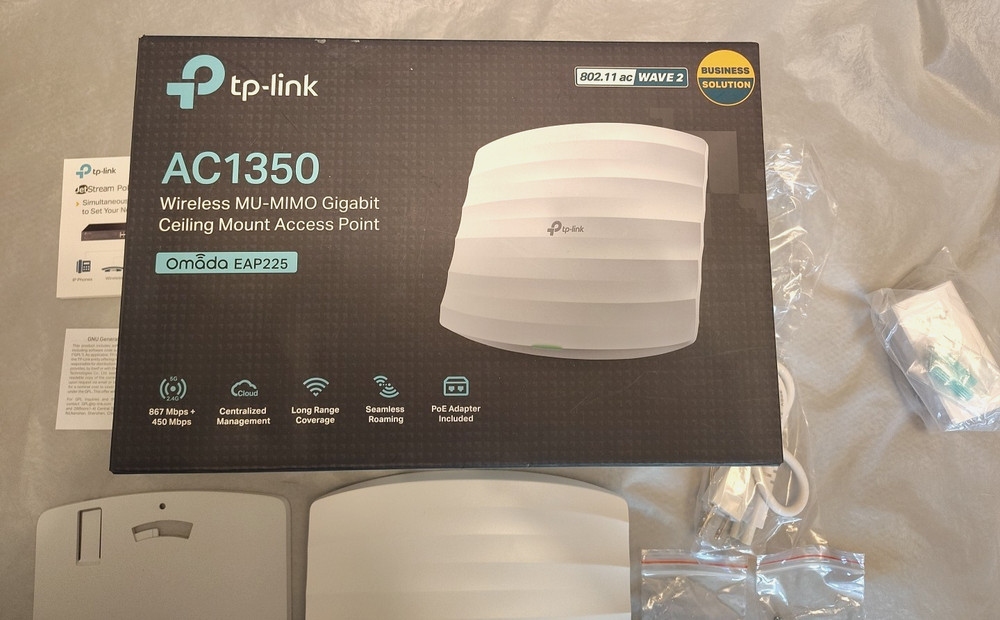 TP-Link AC1350 (EAP225) Wireless MU-MIMO Gigabit Ceiling Mount Access Point v3.8