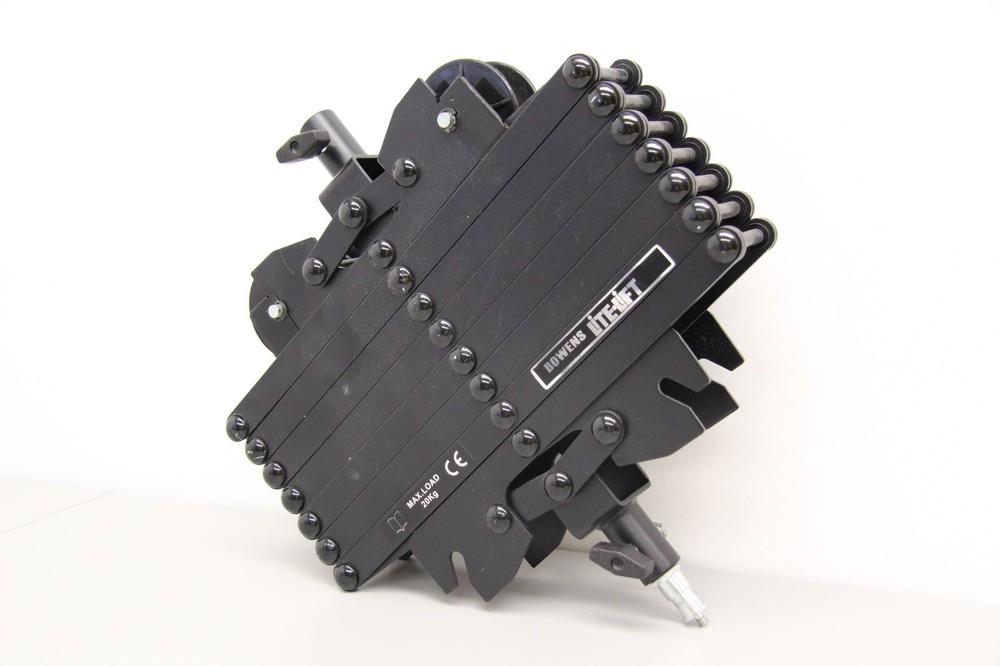 Bowens 2608 Lite Lift Pantograph Light Mount