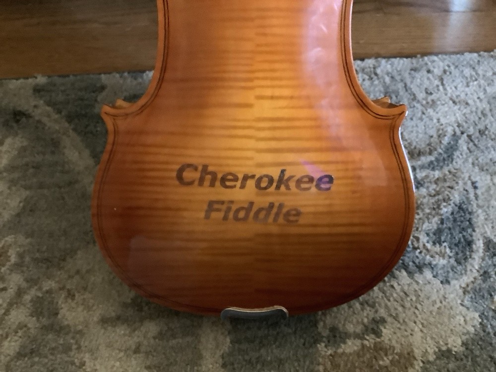 4/4 Cherokee Violin/Fiddle Beautiful