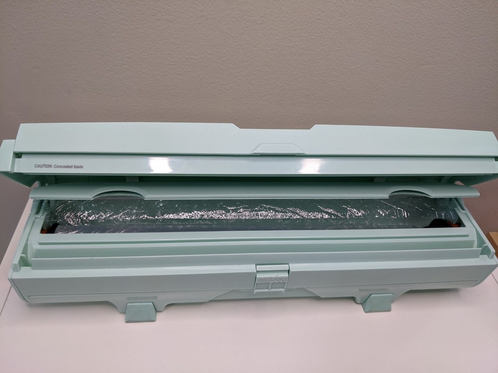 Wrapmaster Plastic Cling Wrap Dispenser WM1800 Wrap Master Blue
