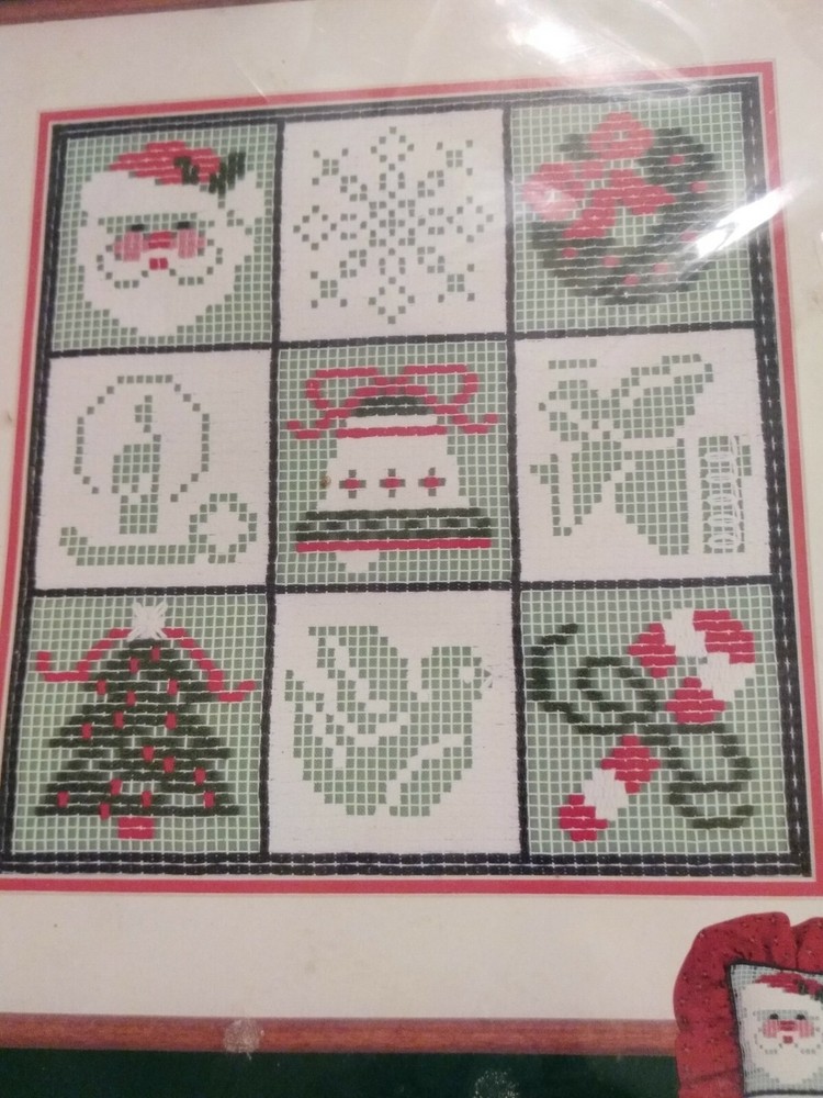 Dimensions Christmas Patchwork Net Darning Lace Kit - 1 Picture or 9 Ornaments