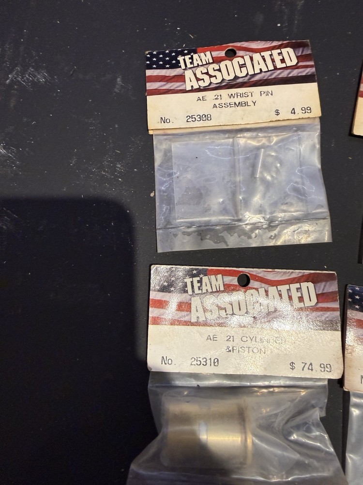 Team Associated .21 Engine Rebuild Kit