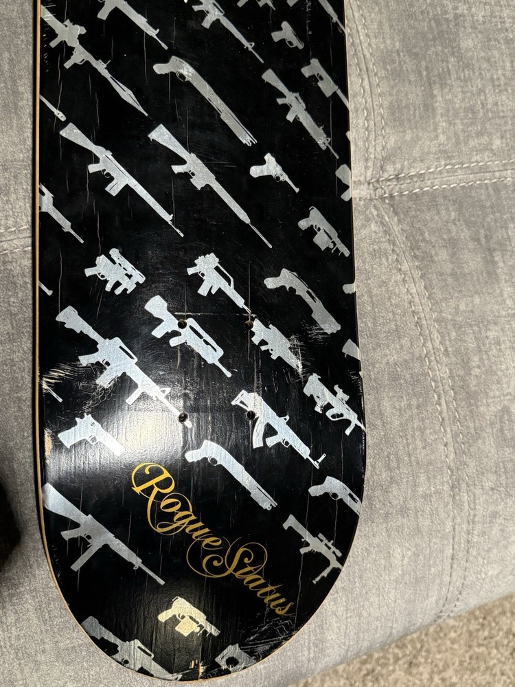 RARE Rogue Status Gun Show Deck