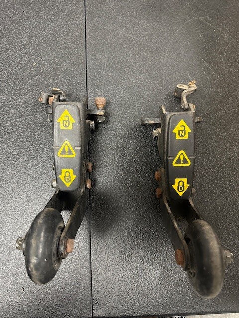 Quantum 2 FRONT Power Chair Casters Front Anti-Tip (8)