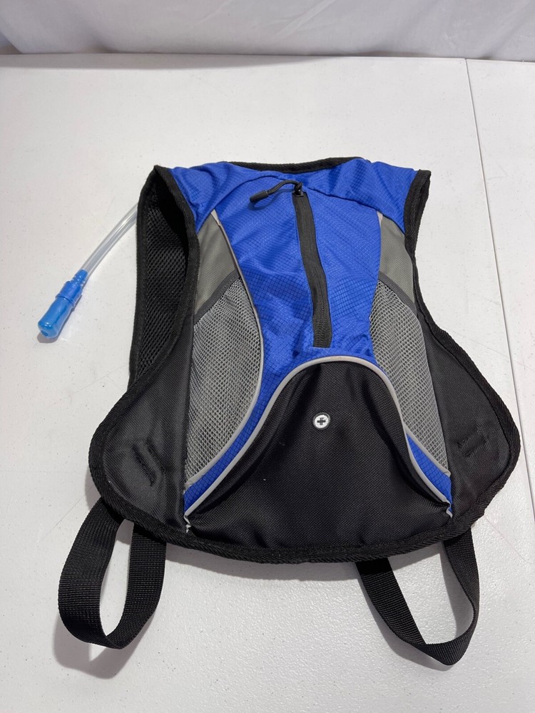 FORM FOCUS WATER HYDRATION PACK, BACKPACK WATER BLADDER BLUE BLACK NEW