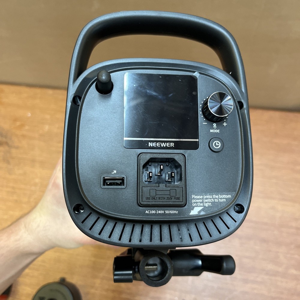 NEEWER CB60 LED Video Light