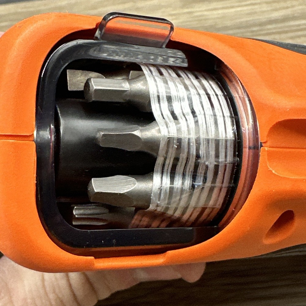 BLACK+DECKER BDCS50C 4-Volt Cordless Screwdriver