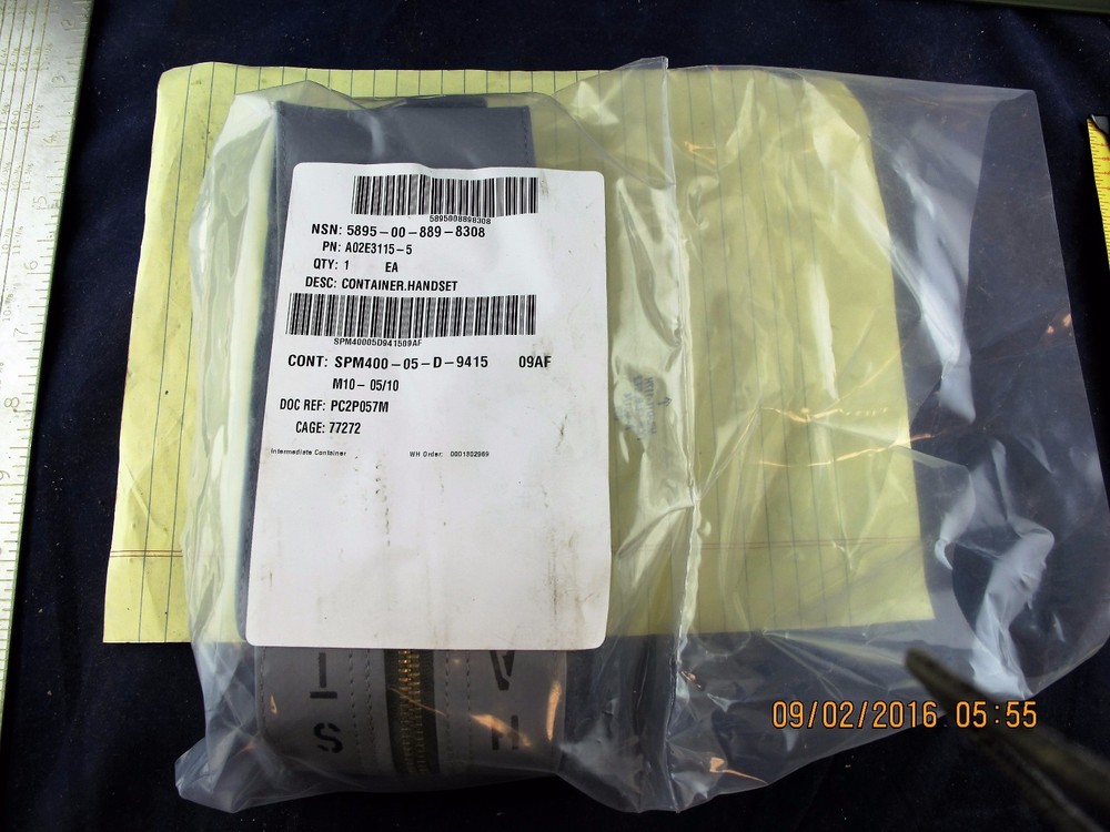 Navy Pilot Hand Set Stowage Electronic Communications E Case [B7BB]