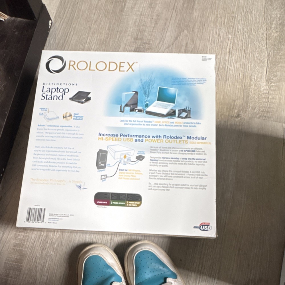 Rolodex Distinctions Adjustable Ventilated Laptop Stand Black Sturdy