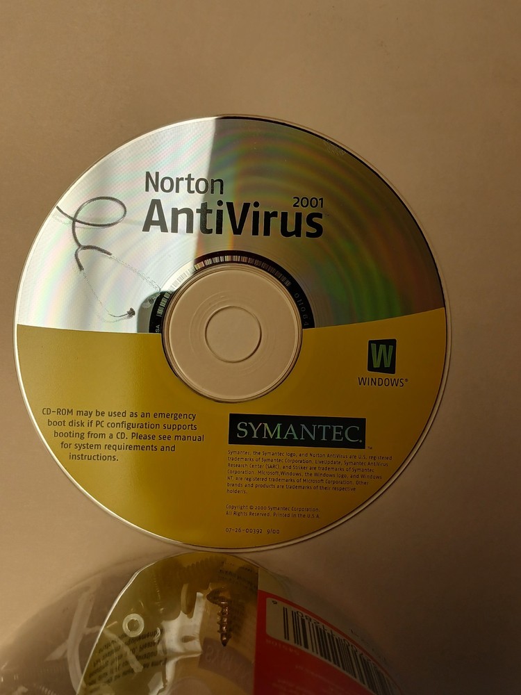 Norton AntiVirus 2001 Edition CD Rom